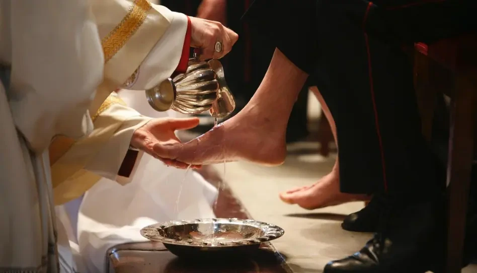 team-cards ¿Qué hace un sacerdote?